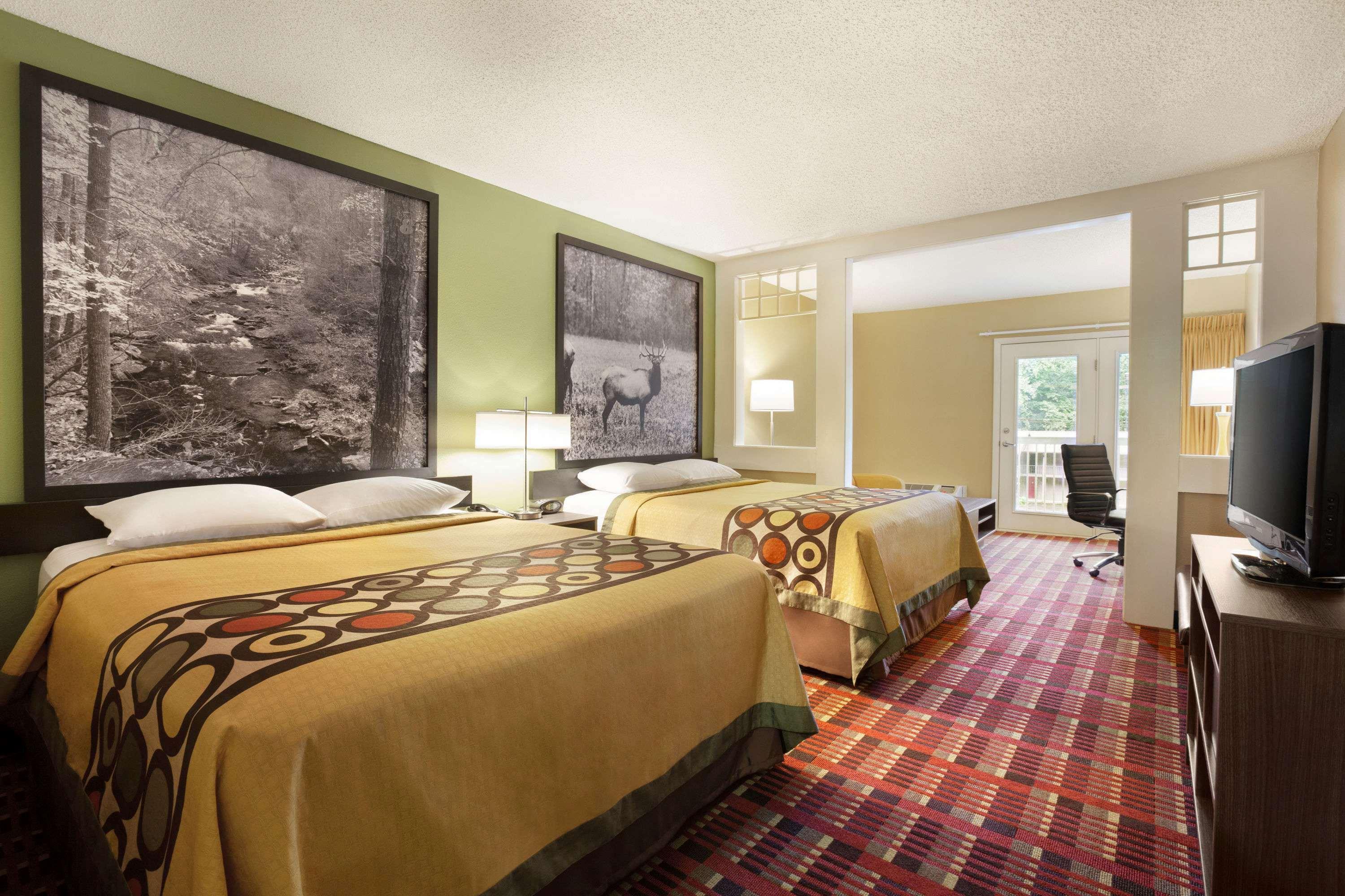 Super 8 By Wyndham Cherokee Ngoại thất bức ảnh